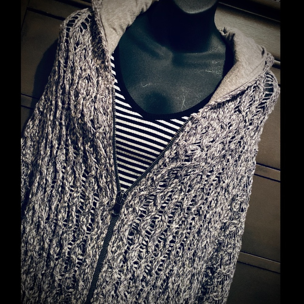 CHUNKY FREE PEOPLE SZ.MED.. A BOHO LOVERS DREAM 💟